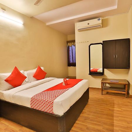 Oyo 11427 Hotel Kalyan Ahmadábád Kültér fotó