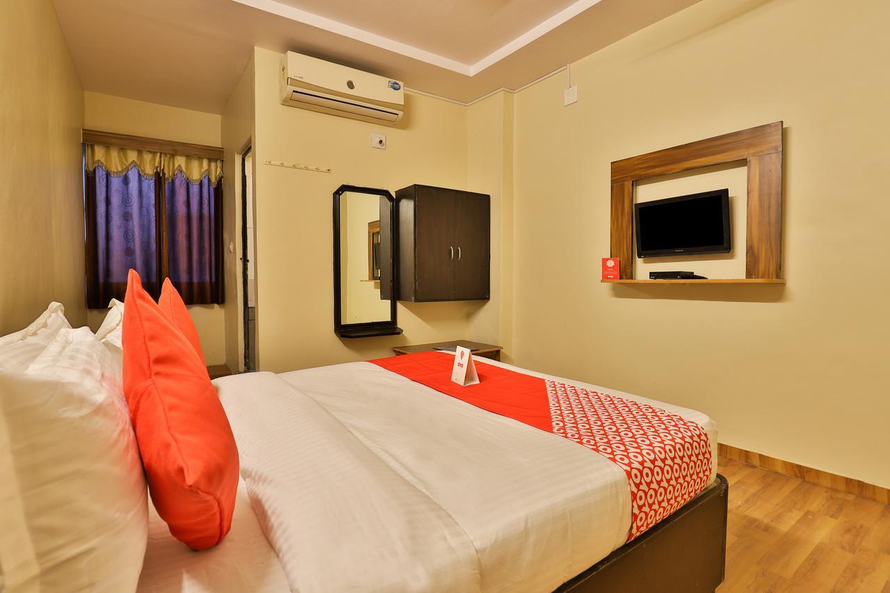 Oyo 11427 Hotel Kalyan Ahmadábád Kültér fotó